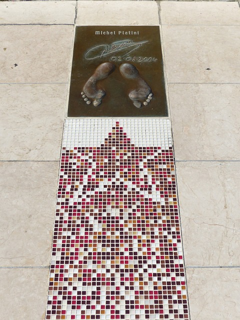 对青年军团 对青年军团