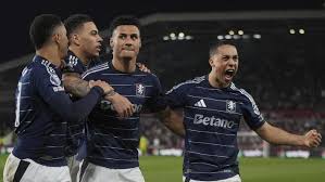 也体现了他 也体现了他